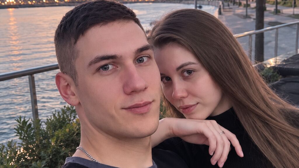 LukasAndAnya