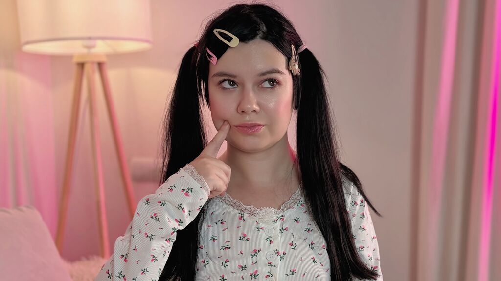 AmeliePearly